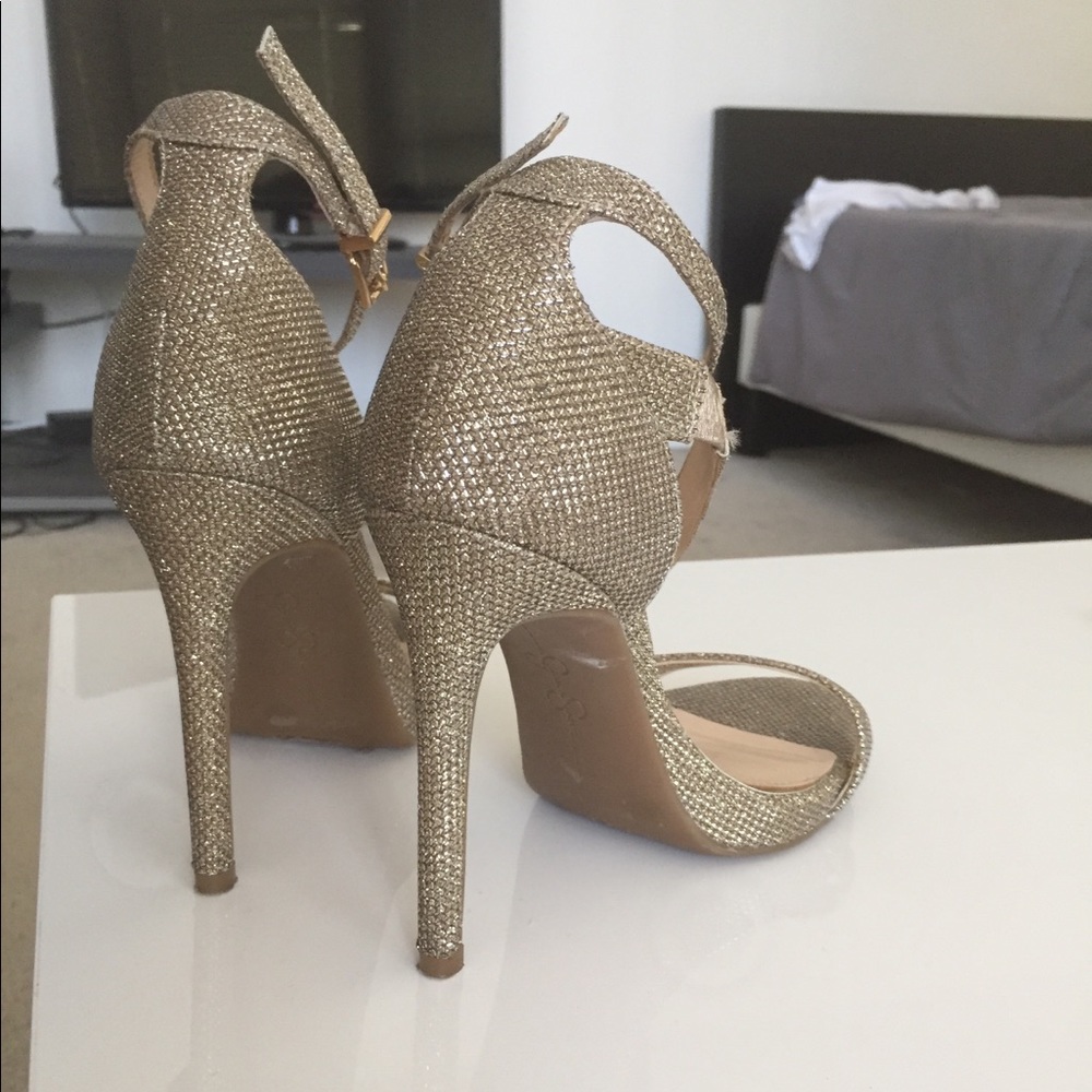 Jessica Simpson Heels - Picture 6 of 7